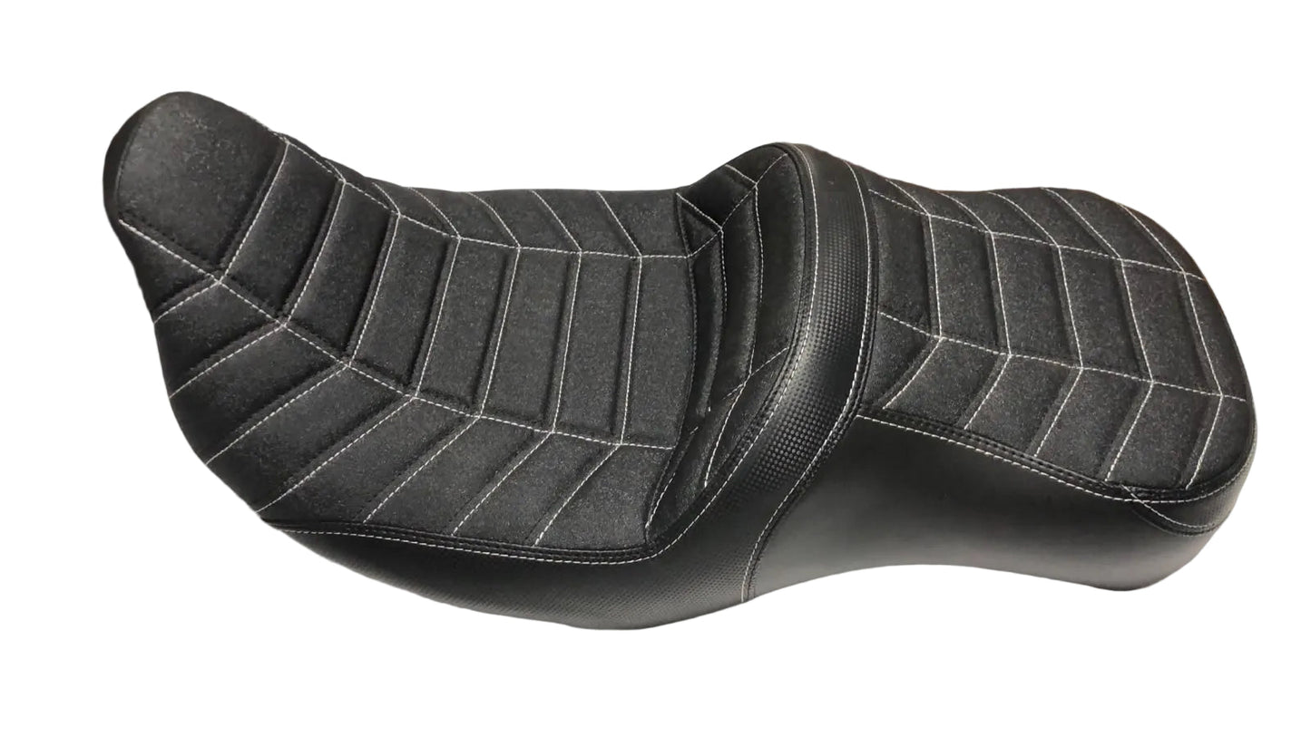 Harley Touring Gladiator Seat | Reaper Tuck & Roll | Road Glide, Street Glide, Road King & Electra Glide 09 - 23.5 Champ Customs Shop