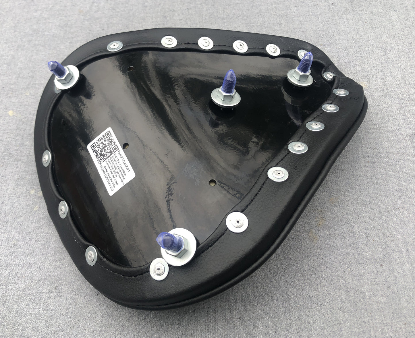 Black Diamond Solo Seat Harley chopper bobber xs650 sportster cb750 triumph dyna