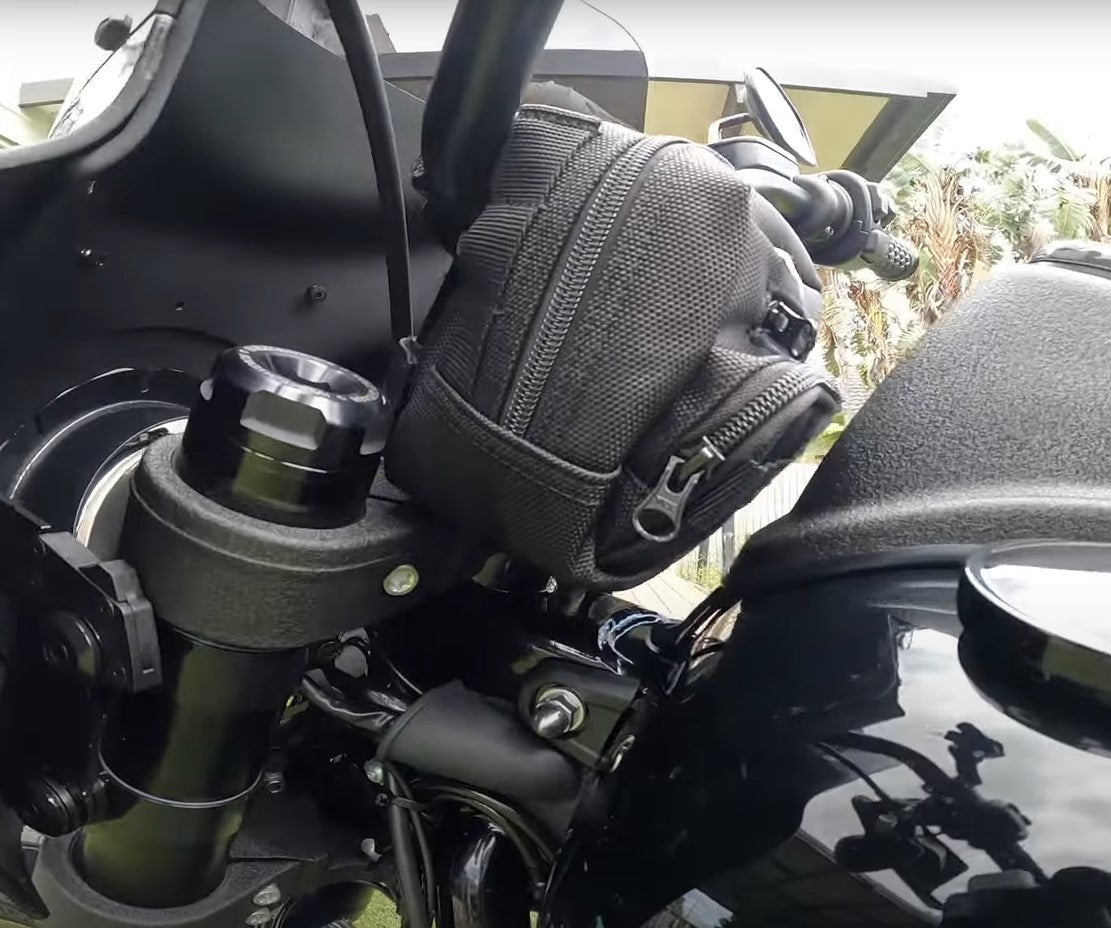 Handlebar Bag by Champ Customs 