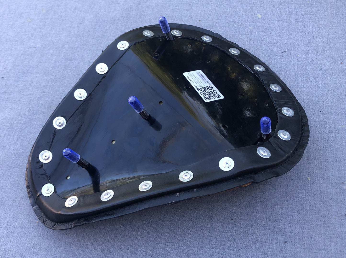 Genuine Leather Universal Solo Seat Hand Stitched Harley Yamaha Chopper Bobber Honda