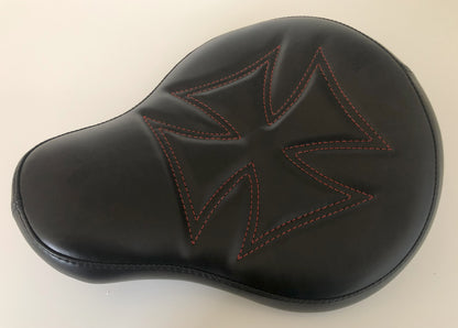 Universal Solo Seat Harley Yamaha Chopper Bobber Honda Triumph IRON CROSS + KIT