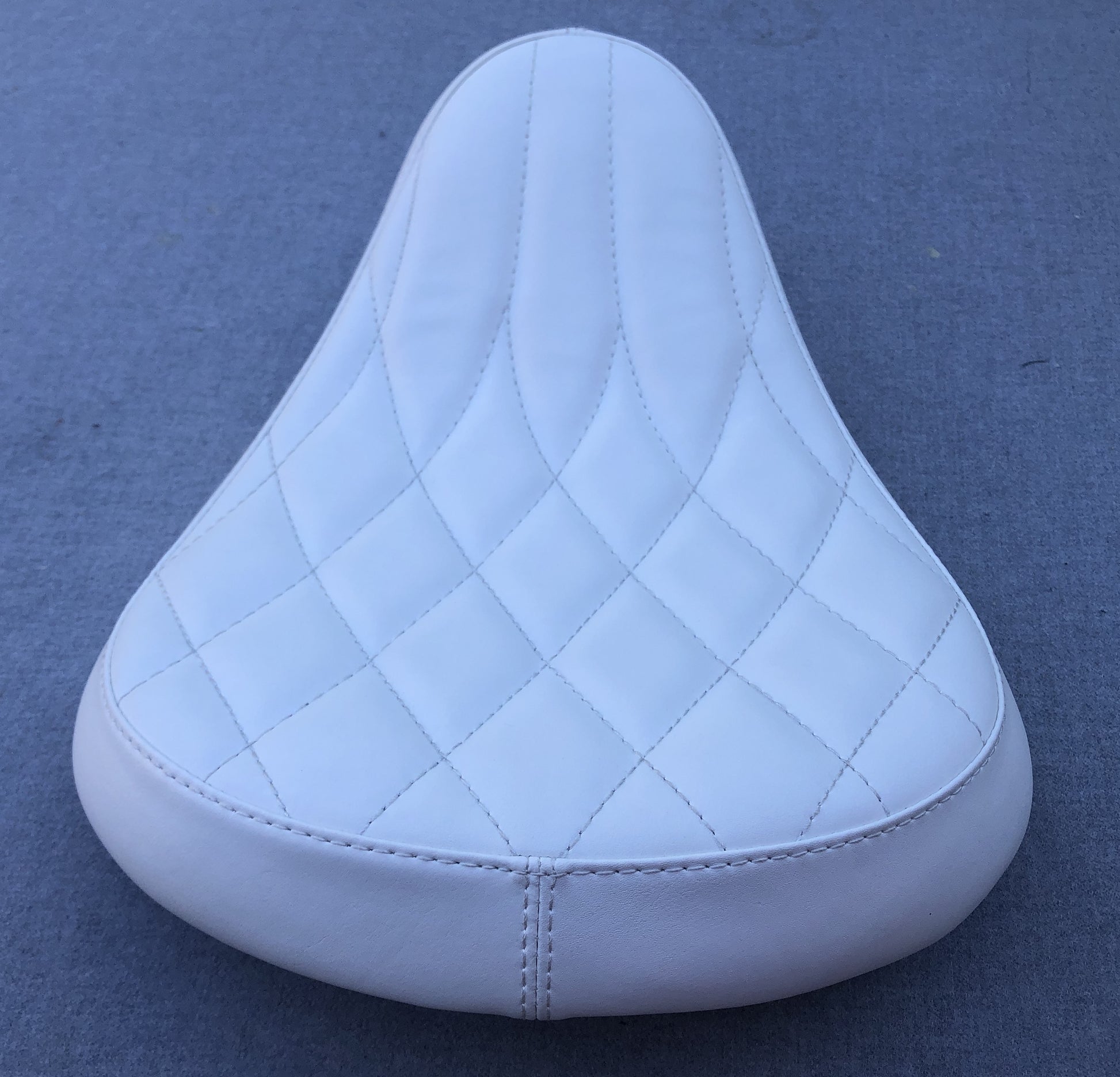 Harley Davidson Sportster Upholstery Vinyl Seat with Kit Springs XL883 XL1200 - Champ Customs Shop