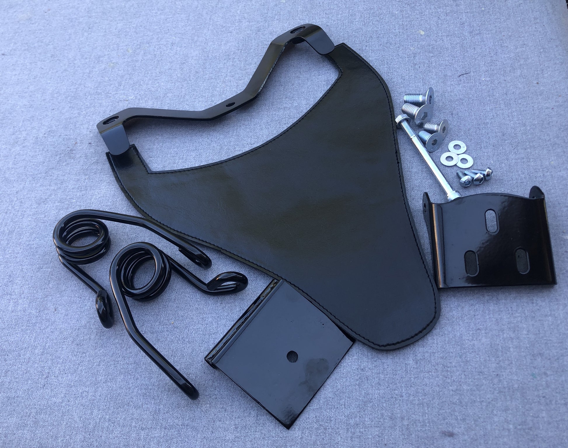 Harley Davidson Sportster Seat with Kit Springs XL883 XL1200 - Champ Customs Shop