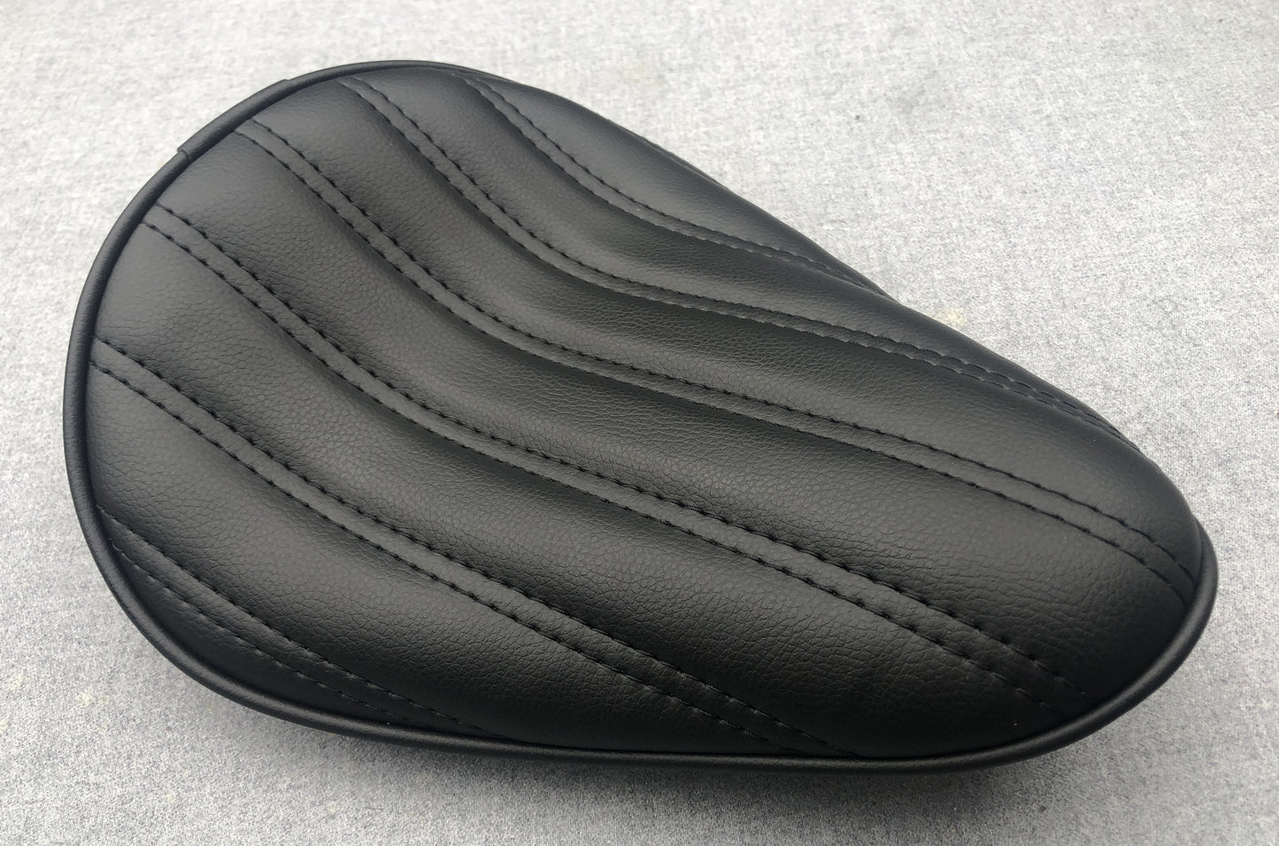 Black Tuk & Roll Solo Seat Harley chopper bober xs650 sportster cb750 triumph dyna