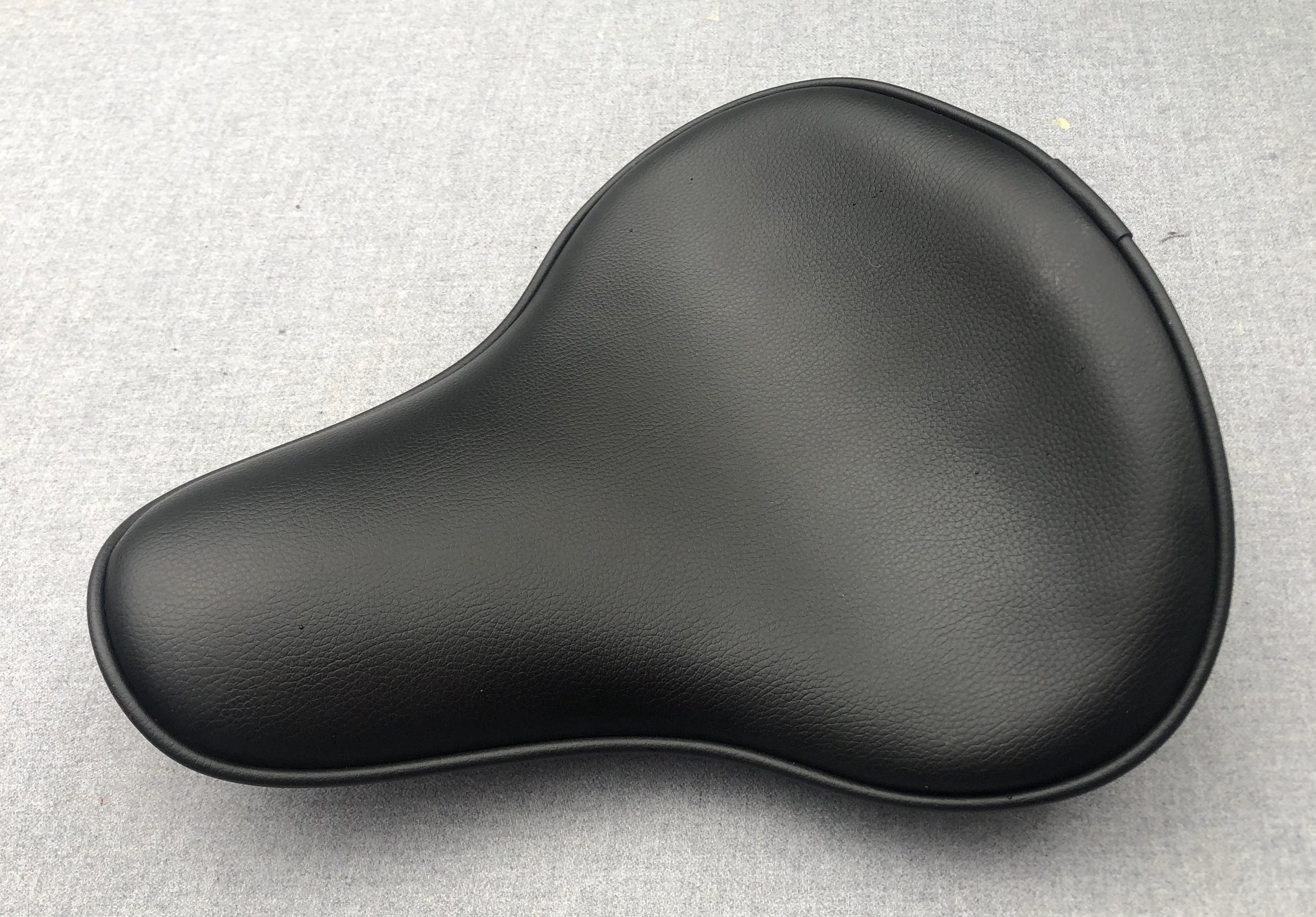 Universal Long Nose Seat Harley Yamaha Chopper Bobber Honda Triumph Spring Black - Champ Customs Shop
