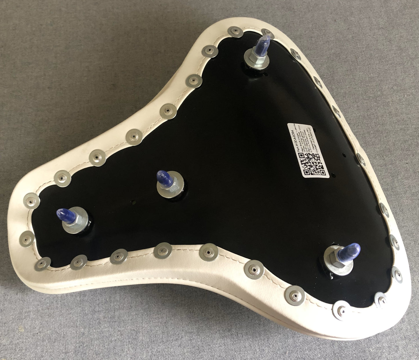 Universal Long Nose Seat Harley Yamaha Chopper Bobber Honda Triumph Spring White