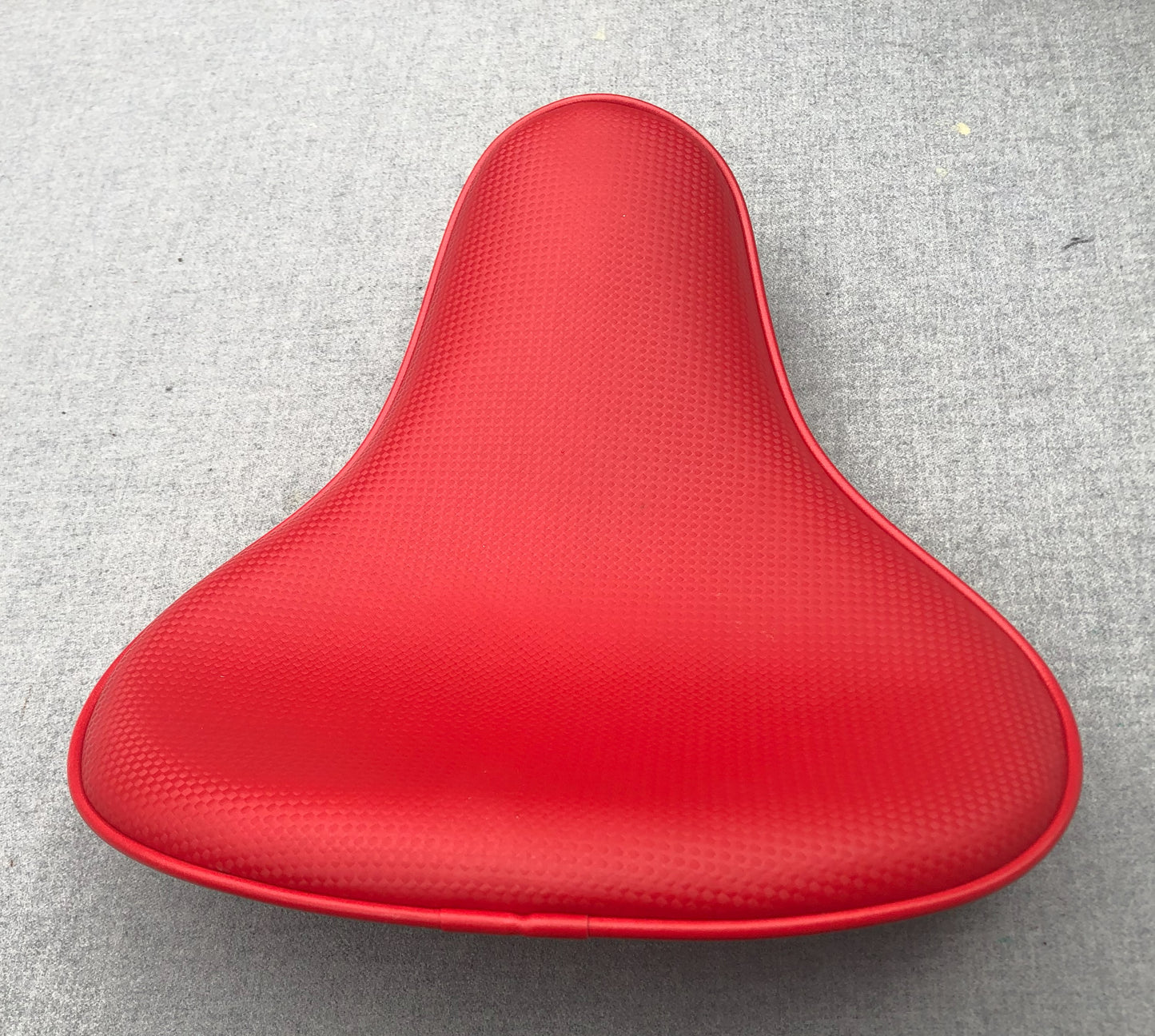 Universal Long Nose Seat Harley Yamaha Chopper Bober Honda Triumph spring carbon - Champ Customs Shop