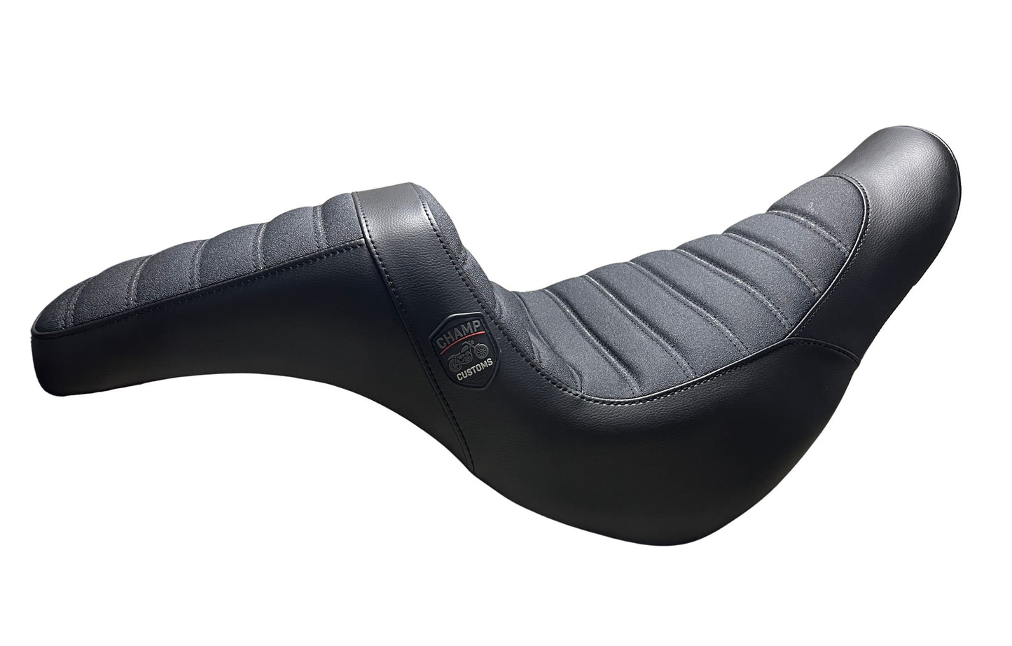 Champ Customs Performance Gripper Dual Hybrid GEL Seat for Softail low rider Tuk&Roll 2018-2025