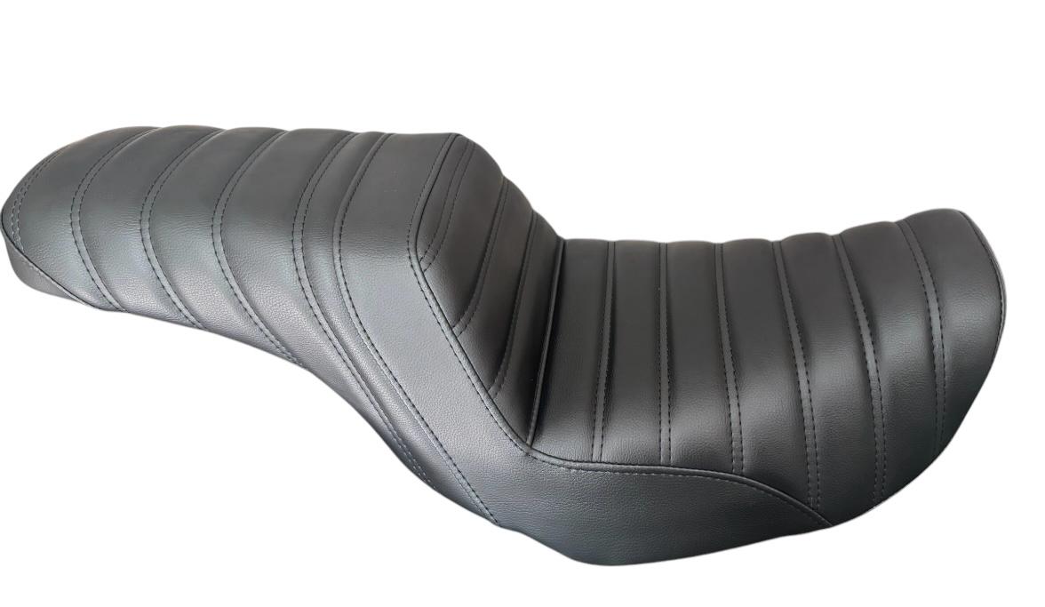 Harley Davidson Dyna FXD , FXDWG Double Tuk&Roll Stitch 2-UP Driver Gel Seat 2006-2017 Champ Customs Shop