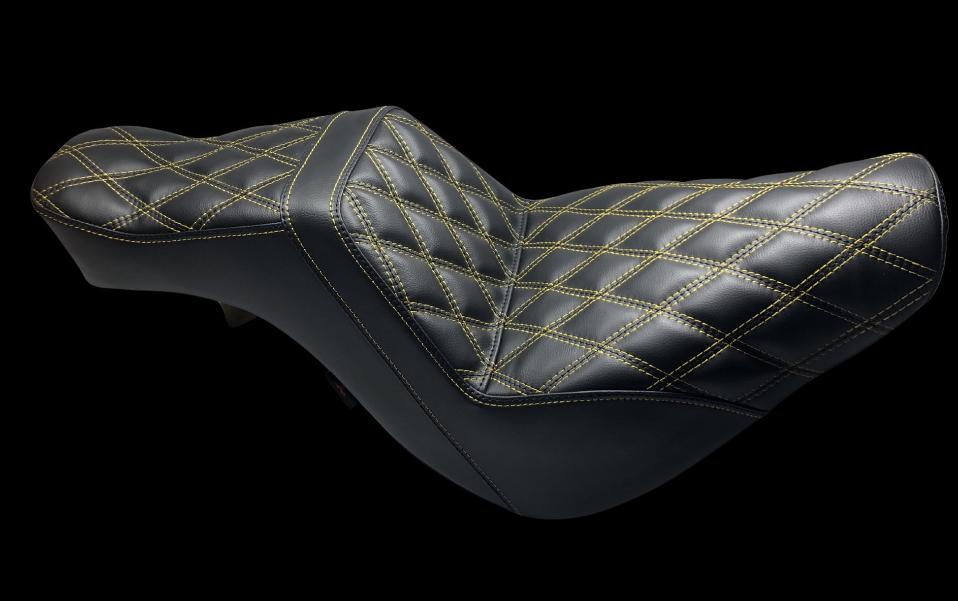 Harley-Davidson Low Rider Step-Up Seat – Sidewinder Series (FXLR / FXLRS) | Champ Customs Champ Customs Shop