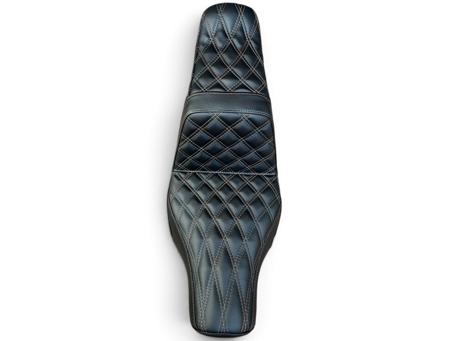 Champ Customs Shop Harley-Davidson Low Rider Stinger seat featuring black marine-grade vinyl with Outlaw diamond stitching.